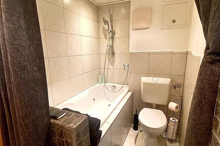 Entire apartment, City Studio with Wifi & Netflix in Fürth, Franconia