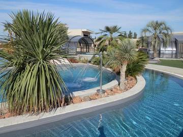 Camping für 4 Personen, mit Whirlpool und Kinderpool in Pyrénées-Orientales