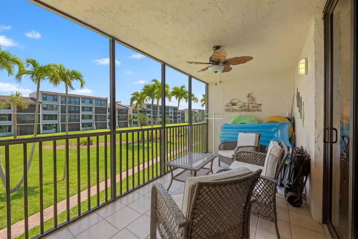 Ferienwohnung für 6 Personen, mit Balkon und Pool auf Sanibel Island