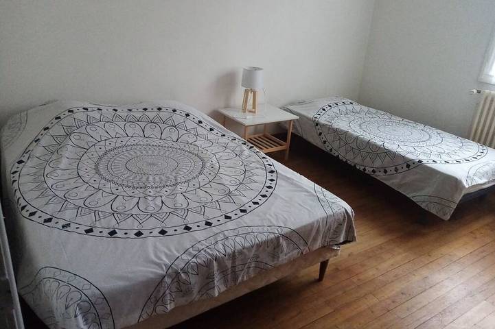 Location de vacances pour 7 personnes, avec Balcon et Jardin à Lagord - 4