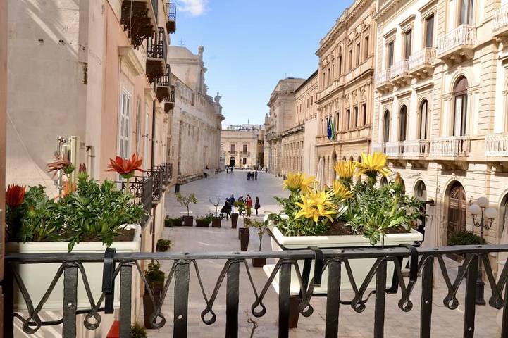 Apartamento de vacaciones para 4 personas, con balcón y jacuzzi, Se admiten mascotas - 1