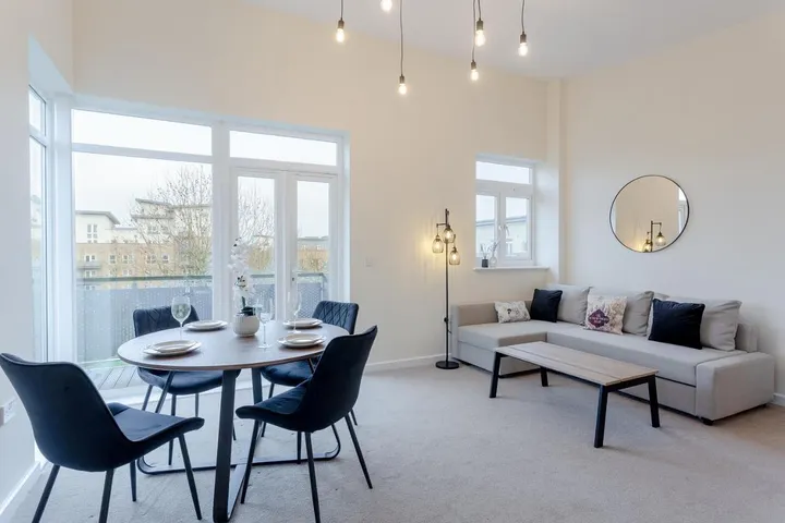 Apartamento de vacaciones para 6 personas, con vistas y piscina además de terraza y sauna - 1