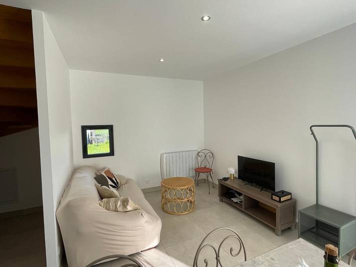 Location de vacances pour 8 personnes, avec vue ainsi que terrasse et jardin à Plogonnec - 2