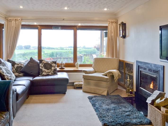 Woodend Bungalow in Ashfield, Nottinghamshire