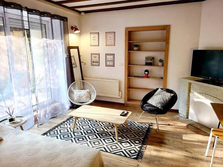 Gîte pour 2 personnes, avec terrasse et jardin à Millau - 2