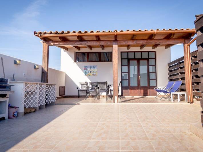 Ferienwohnung für 3 Personen, mit Balkon/Terrasse und Balkon sowie Terrasse
