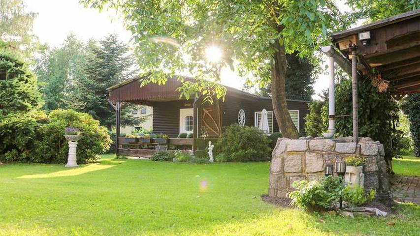 Bungalow für 2 Personen, mit Terrasse und Garten in Trassenheide