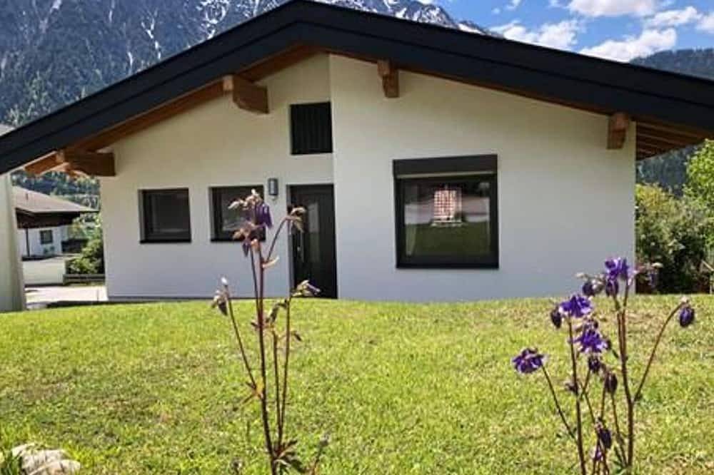 Ganze Wohnung, Apart - Ferienhäuser Schwarzmann - Achenseeferienhaus Exklusiv in Eben am Achensee, Brandenberger Alpen