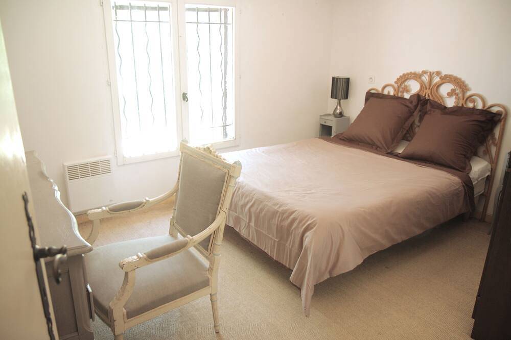 Comfortable villa with pool in Lorgues, Draguignan region