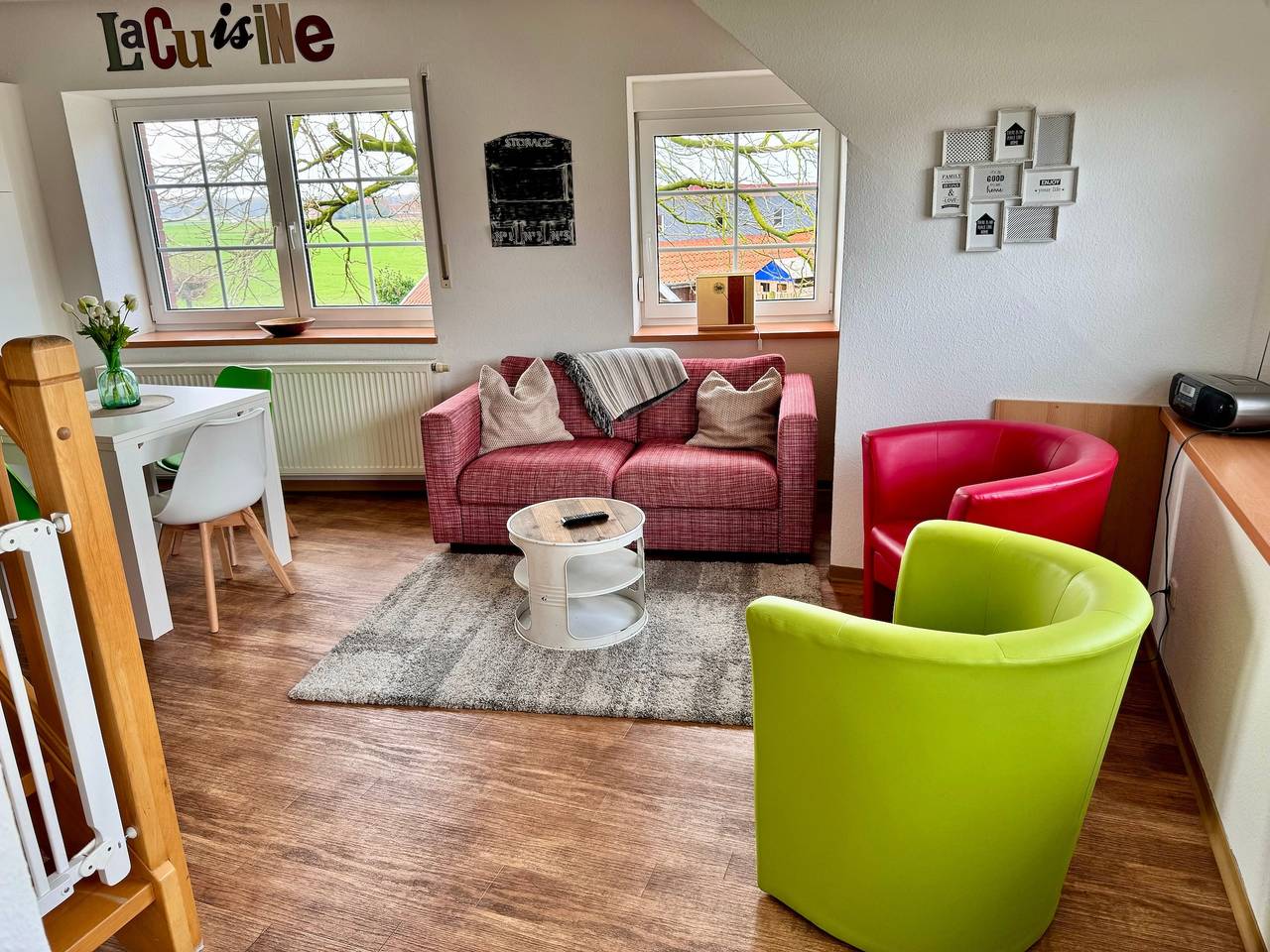 Ganze Ferienwohnung, Ela's Hof - Blütenflair in Rieste, Hasetal