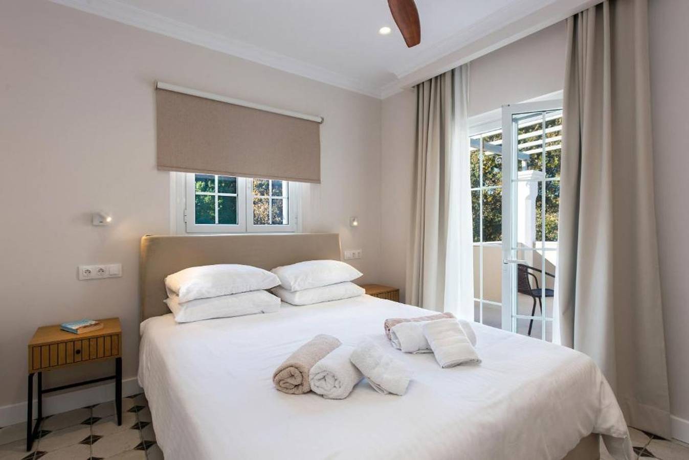 Ganze Wohnung, Two bedroom Apartment in Kassiopi, Korfu