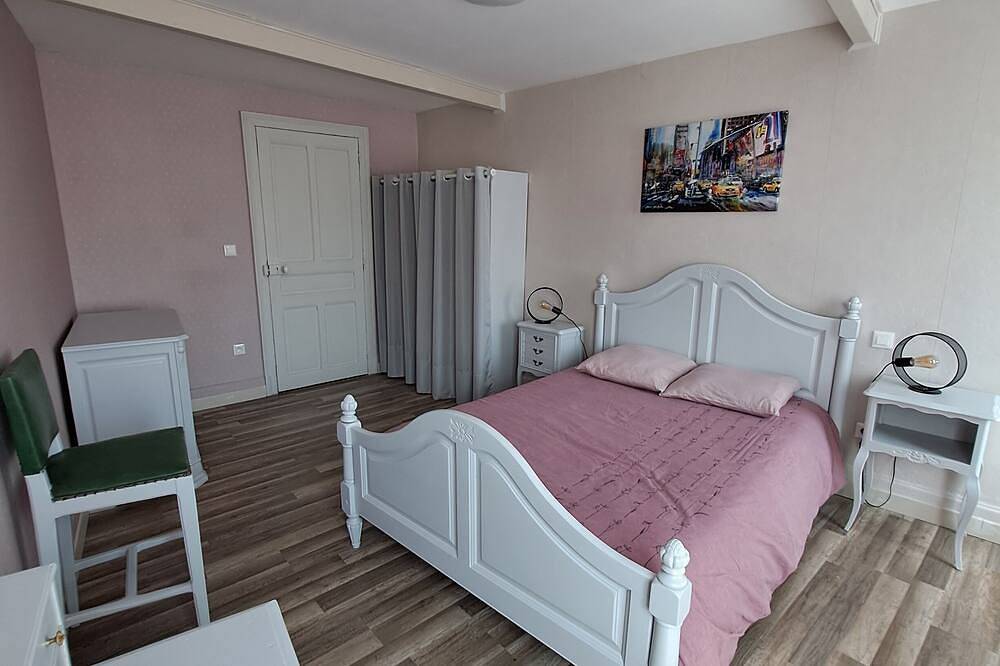 Apartamento entero, Stgofeelgood: an atypical triplex in the heart of the historic center. in Saint-Gaudens, Alto Garona
