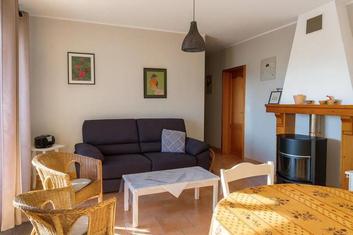 Location de vacances pour 8 personnes, avec piscine ainsi que vue et jardin, animaux acceptés à Montagnac-Montpezat - 3
