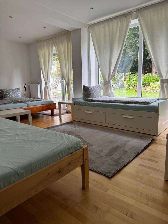 Ganze Wohnung, Gemütliches Gasthaus in Pinneberg, Kreis Pinneberg