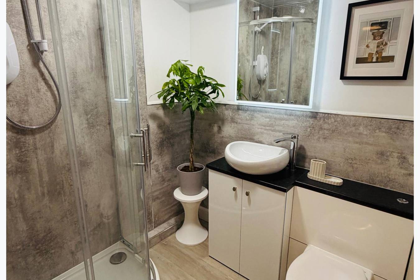 Ganze Ferienwohnung, 2 Bedroom Albany Apt Sleeps 4 -Tv & Wifi -Central in Oban, Loch Linnhe