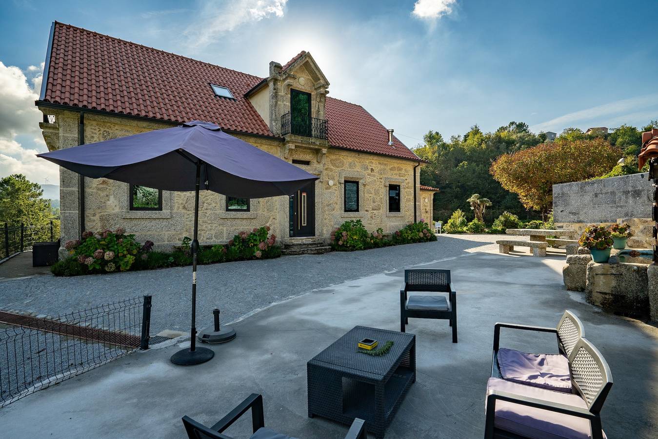 Casa de Férias 'Quinta Do Bairro' com Vista Montanha, Wi-Fi e Ar Condicionado in Rossas, Distrito de Braga