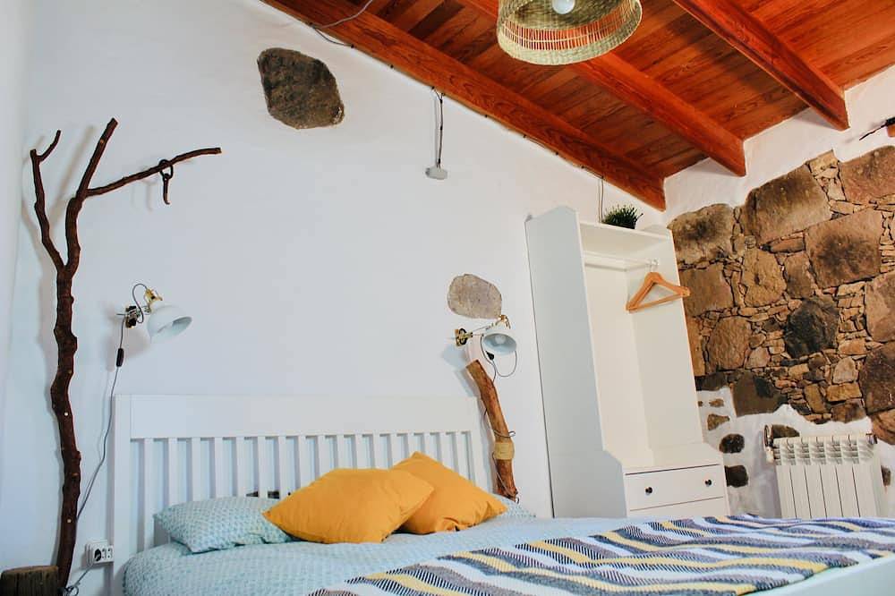 Bed - Bentayga Cottage in Tejeda, North Gran Canaria