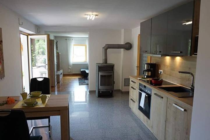 Ferienwohnung für 2 Personen, mit Balkon und Garten - 1