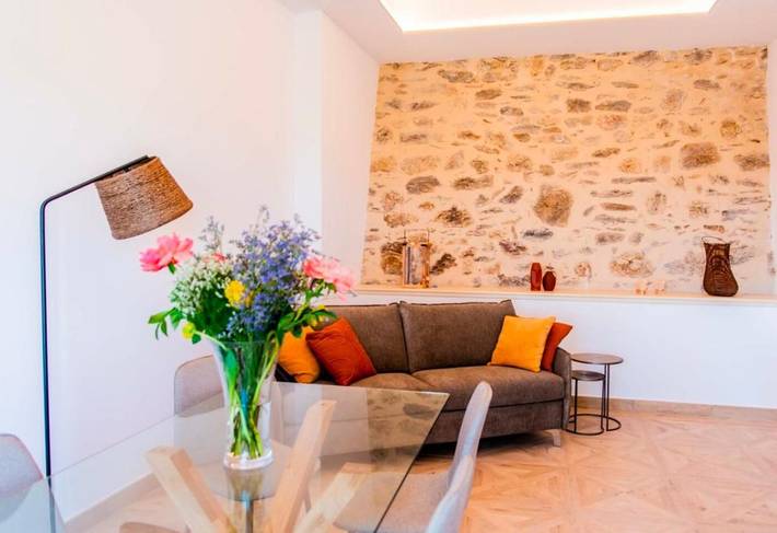 Gîte pour 2 personnes, avec vue ainsi que jardin et piscine, animaux acceptés à Bélesta - 4