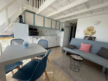 Gîte pour 4 personnes, avec piscine et jardin dans Casino du Cap d'Agde