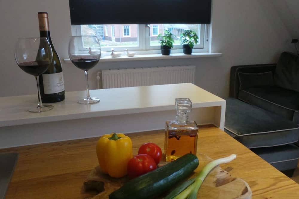 Ganze Wohnung, Lovely new apartment, complete tranquility just 15 minutes from Amsterdam in Groene Hart