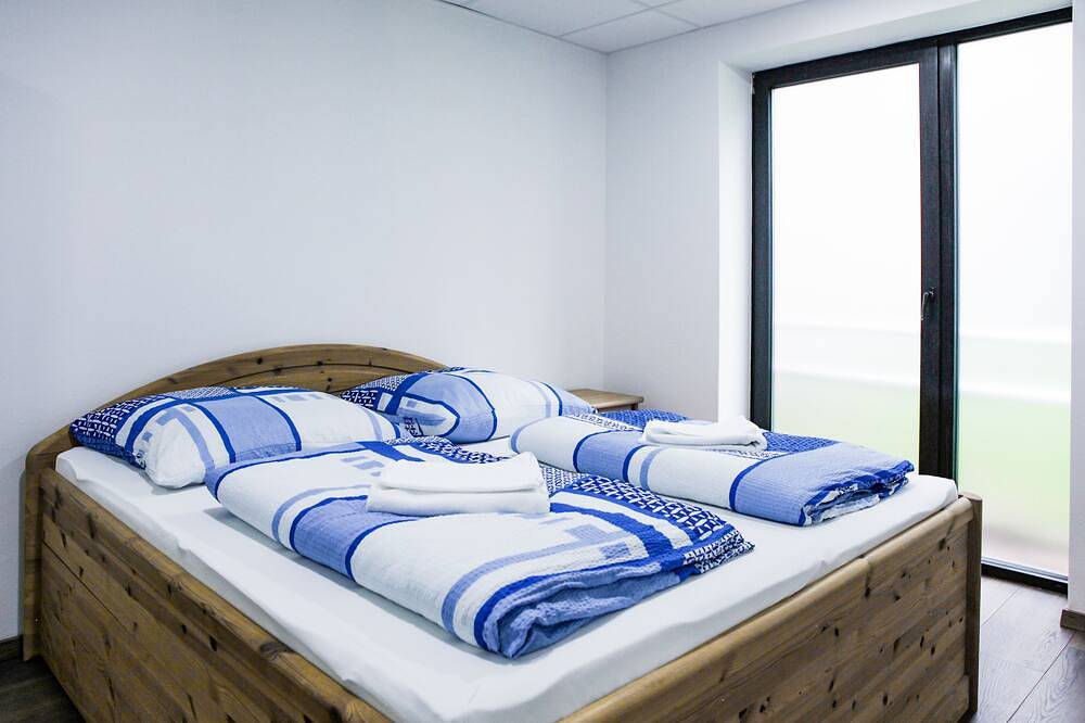 Ganze Wohnung, Apartment Paris in Korschenbroich, Niederrhein
