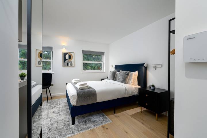 Apartment for 2 people, with pets in Greenwich
