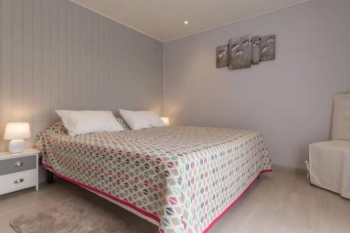 Gîte pour 8 personnes, avec jardin à Saint-Hilaire-de-Chaléons - 3