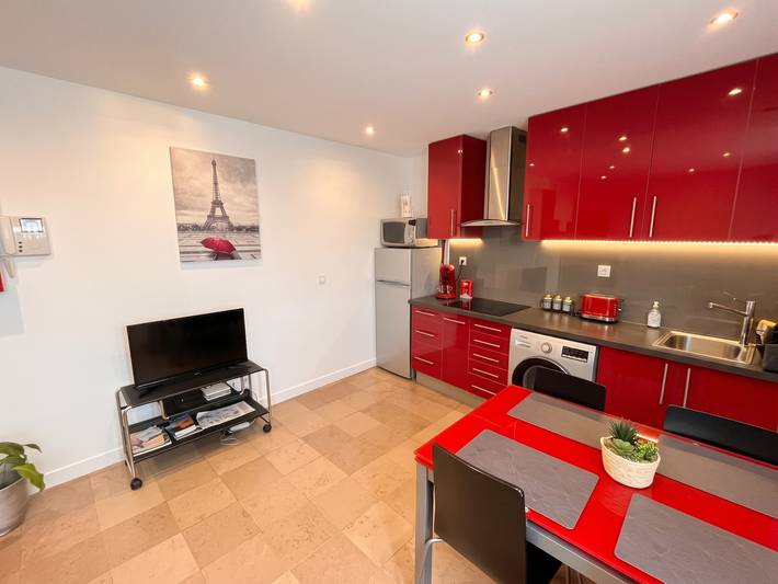 Apartamento entero, Apartamento moderno en Aubervilliers - 45 m² - Estacionamiento de pago in Aubervilliers, Sena-Saint Denis