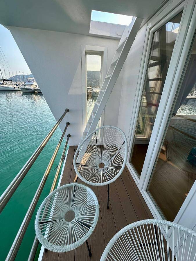 Boot für 4 Personen, mit Ausblick und Terrasse in Italien - 4