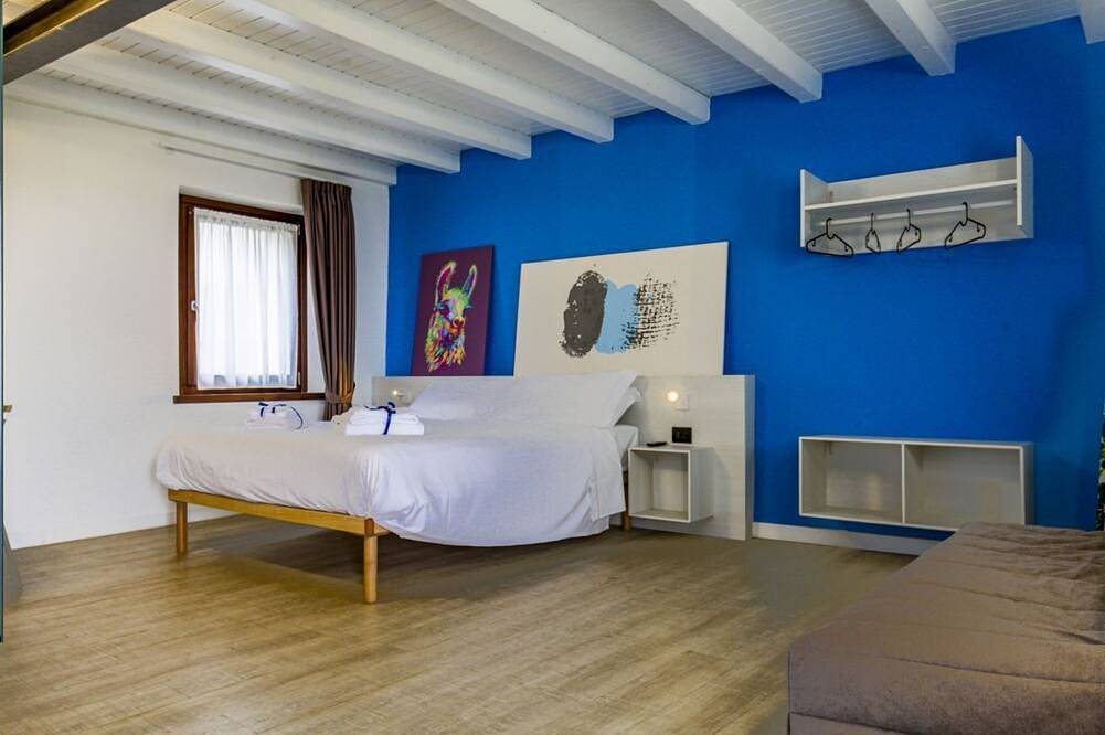 Appartement entier, Gentian - Room in nature with private bathroom in Belluno, Schiara