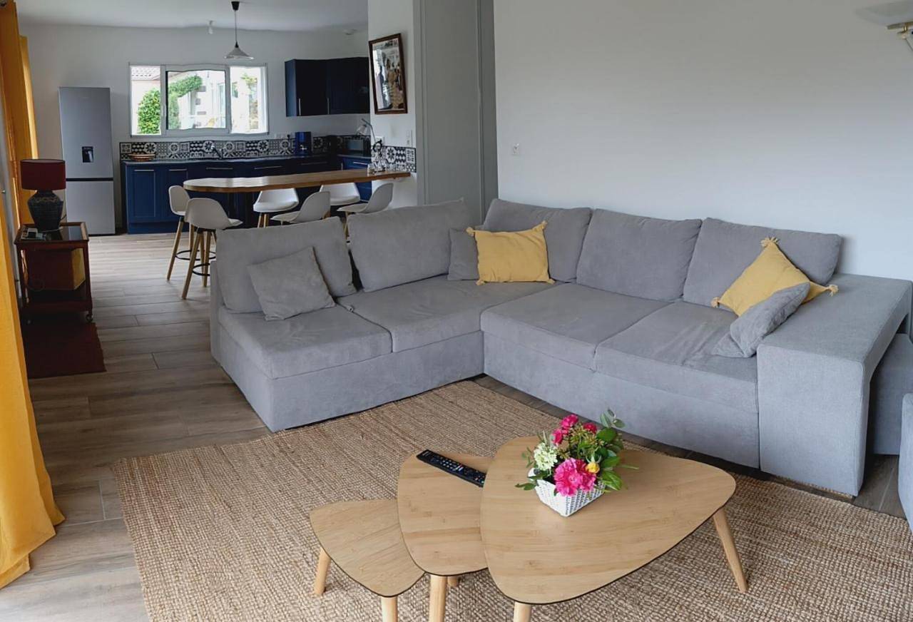Three-Bedroom Holiday Home in Gan, Béarn