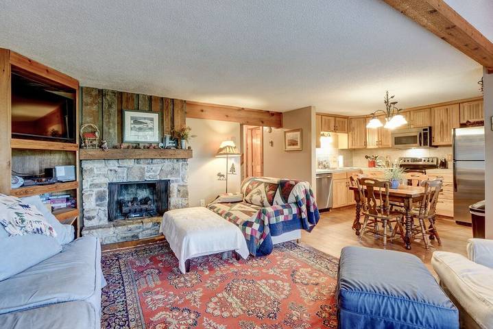 Vacation rental for 8 people, with balcony in Banner Elk