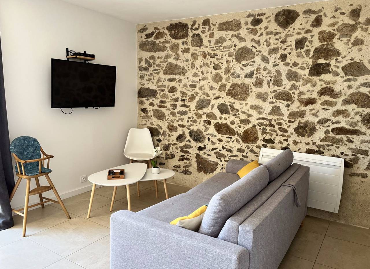 Maison O Petit Bouchon, à 10 min du Puy du Fou in La Flocellière, Fontenay-le-Comte