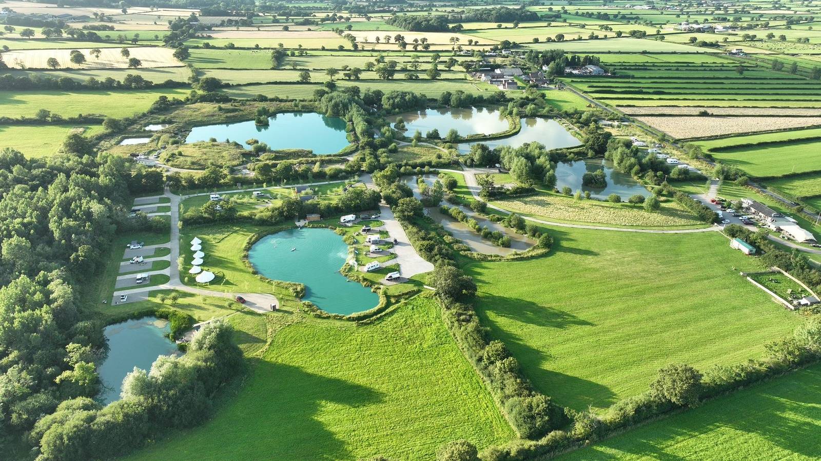Arcadia Safari Tent in private 5 acre field in Wrexham region