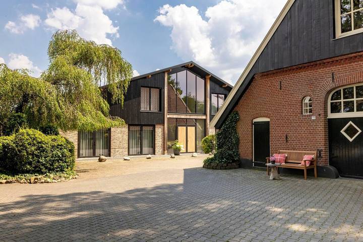 Ganze Ferienwohnung, Familiehuizen - Familieboerderij in Losser, Twente