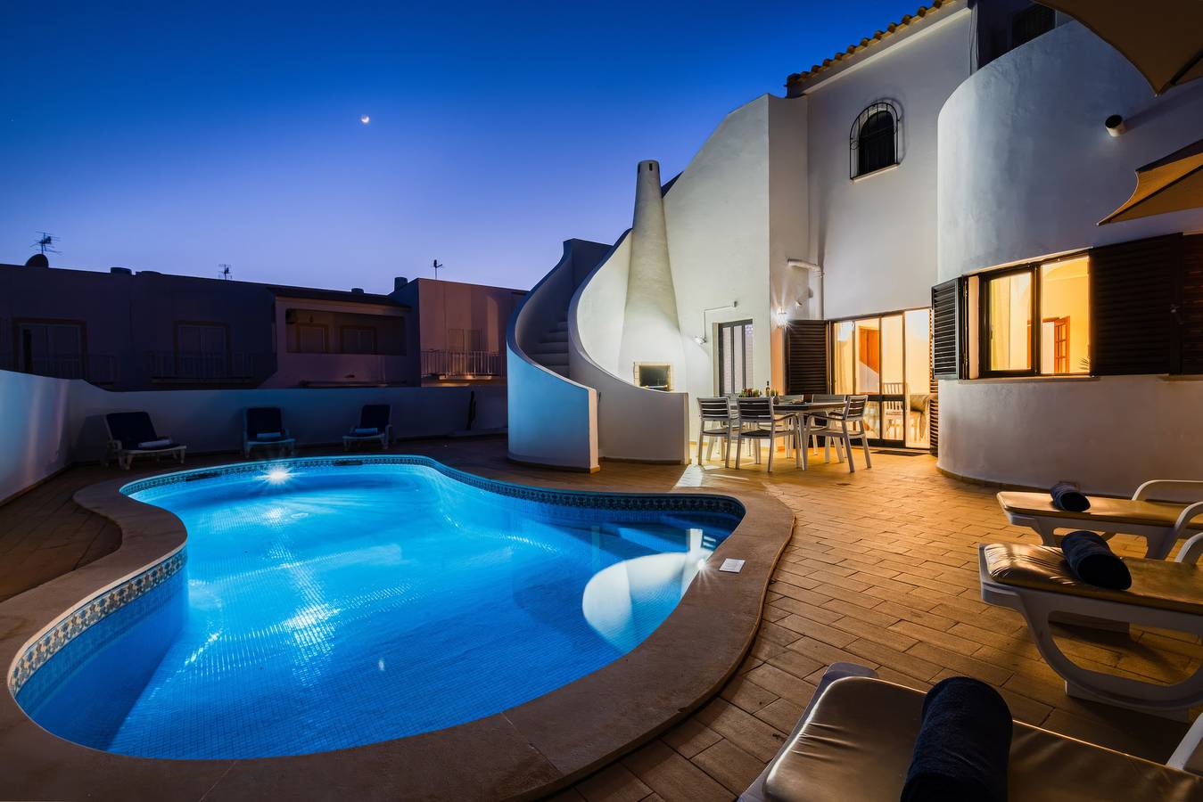 Villa Maldives in Guia, Faro District