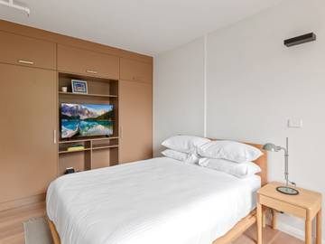 Studio for 2 People in Sydney, New South Wales, Photo 1