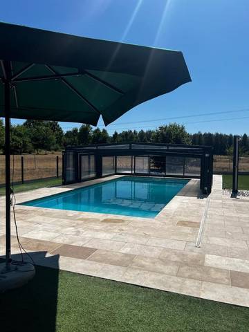Maison d’hôte pour 4 personnes, avec jardin et piscine ainsi que vue et terrasse à Saint-Nicolas-de-Bourgueil