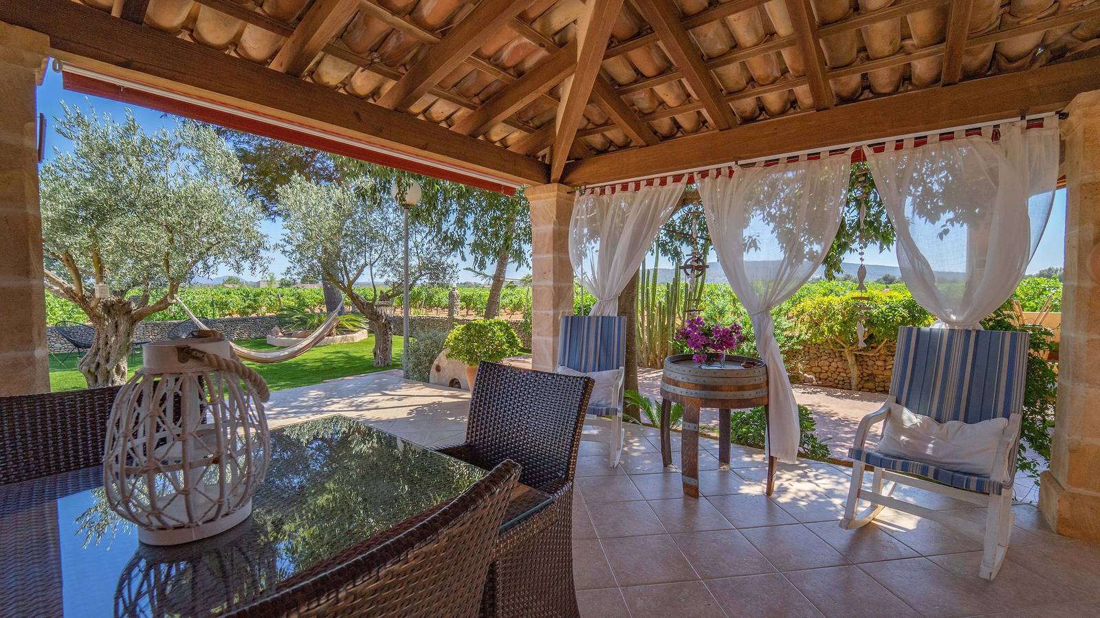 Maison de vacances "Vinyes Can Grau" avec vue sur montagne in Sencelles, Majorque l'intérieur des terres