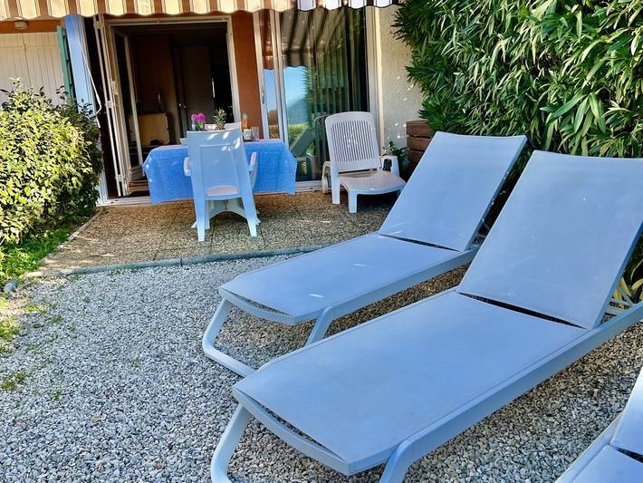 Gîte pour 3 personnes, avec jardin ainsi que terrasse et piscine à Saint-Raphaël - 3