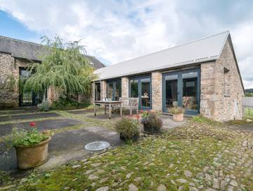 Holiday Rental for 10 People in Yorkshire Dales National Park, North West England, Photo 1