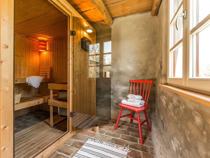 Ferienhaus für 4 Personen, mit Garten und Terrasse sowie Sauna, mit Haustier