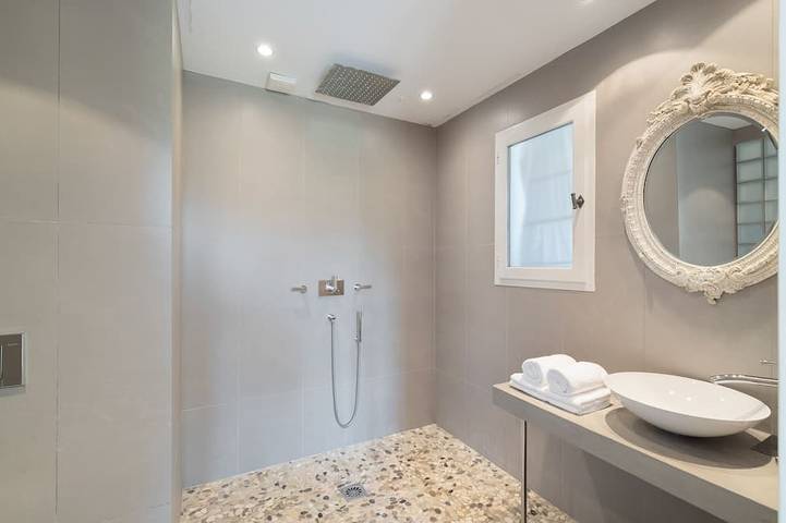 Location de vacances pour 12 personnes, avec jardin à Ahetze - 4