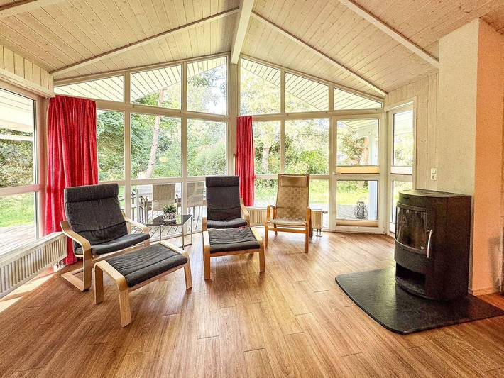 Ferienhaus für 6 Personen, mit Whirlpool und Terrasse sowie Garten und Sauna an der Ostsee - 3