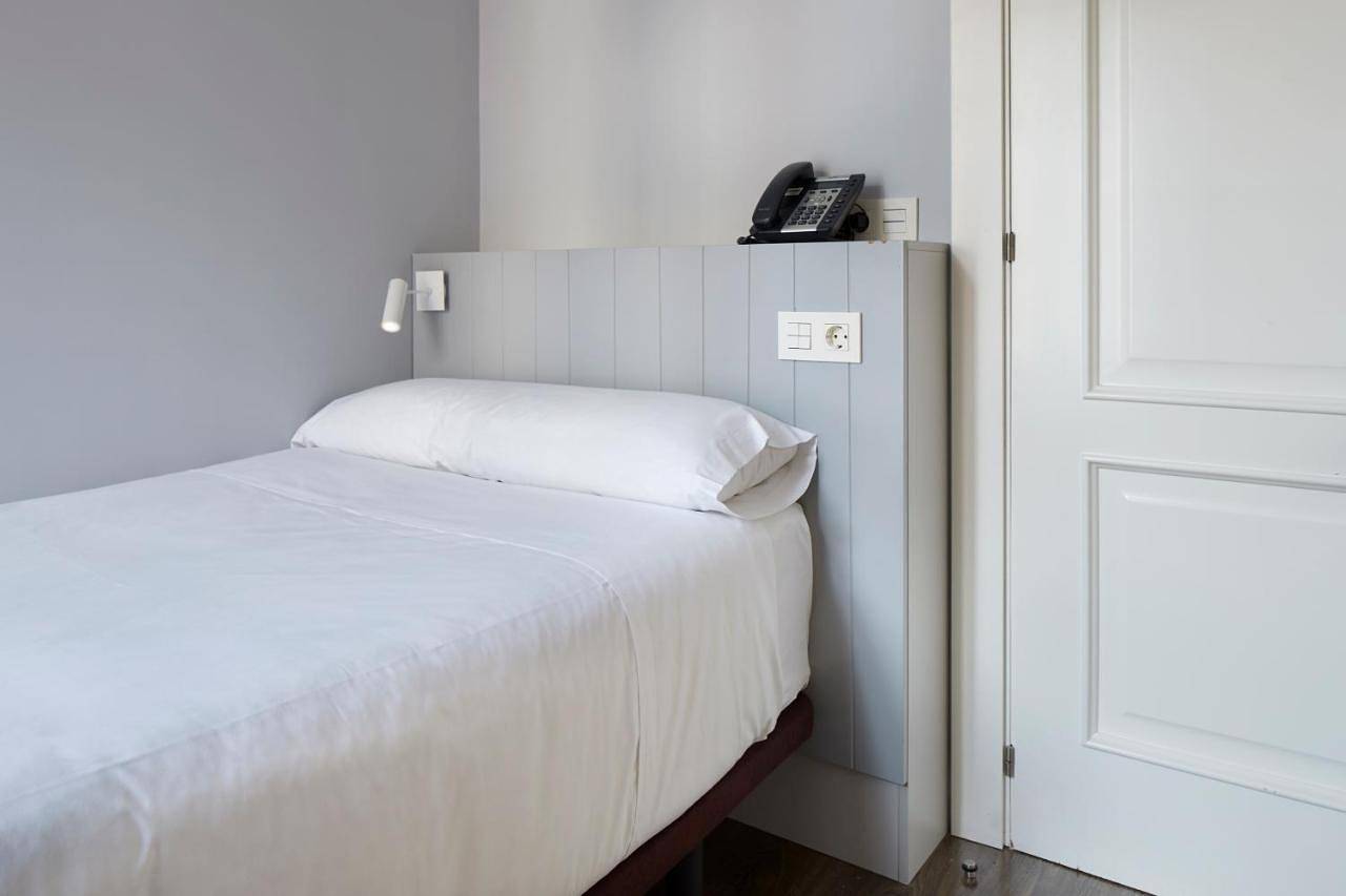Hotel Avenida in Pampelune, Province de Navarra