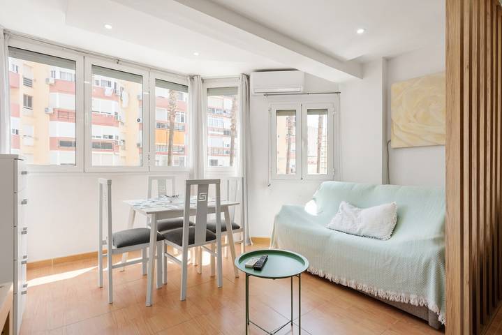 Gîte pour 4 personnes, avec jardin et bassin pour enfant à Vélez-Málaga - 2