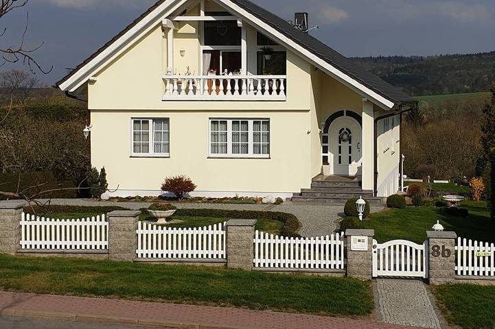 Ferienwohnung für 2 Personen, mit Balkon und Garten sowie Sauna in Falkenstein/Harz