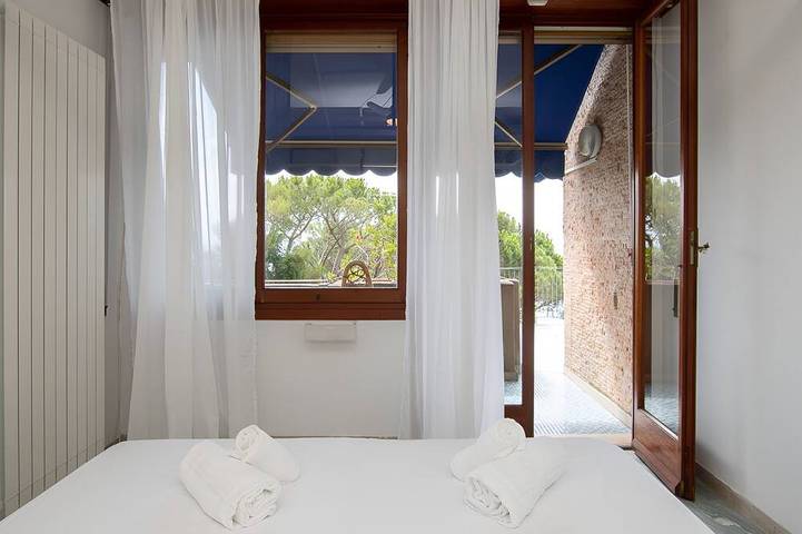 Appartamento intero, Appartamento Oasi Sull'isola in Lido di Torre del Mare, Bergeggi