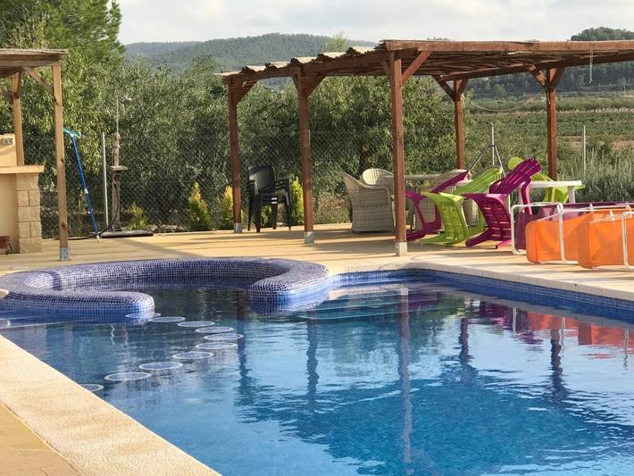 Casa rural para 15 personas, con Balcón y Jacuzzi además de Terraza y Piscina en Provincia de Murcia